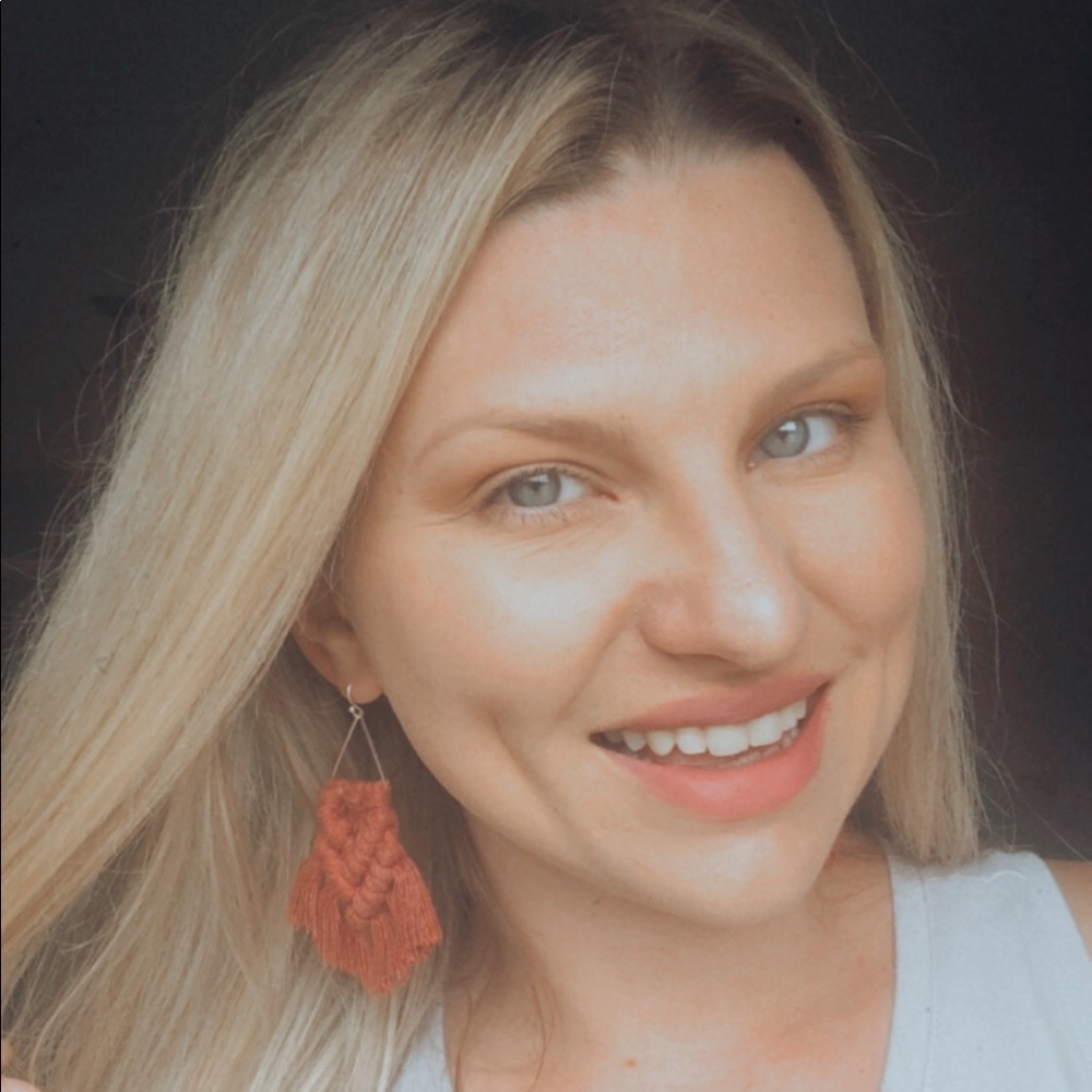 Meet your Posher, Brandi